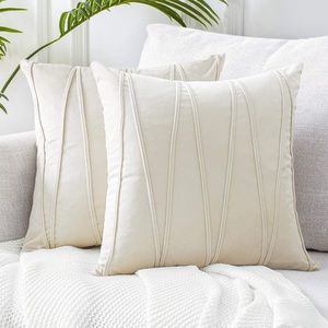 4x velvet throw pillows - perfect condition ❤️